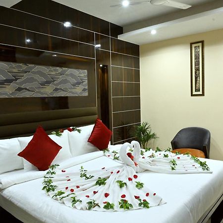 Hotel Trax International Jamshedpur Bagian luar foto