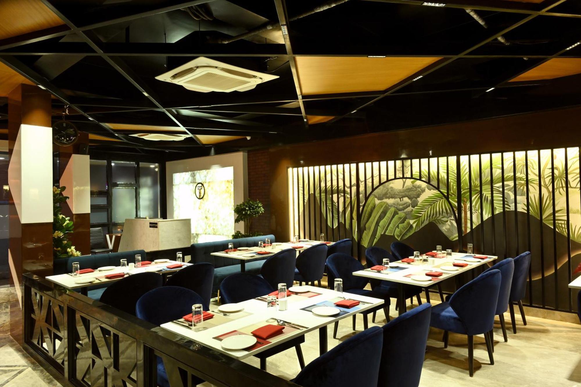 Hotel Trax International Jamshedpur Bagian luar foto