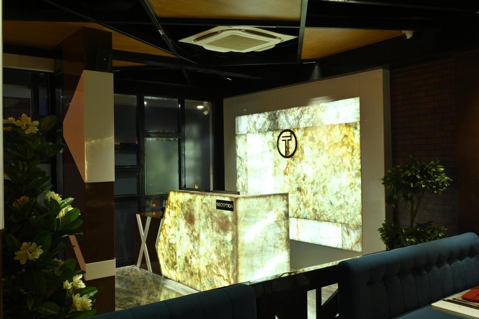 Hotel Trax International Jamshedpur Bagian luar foto