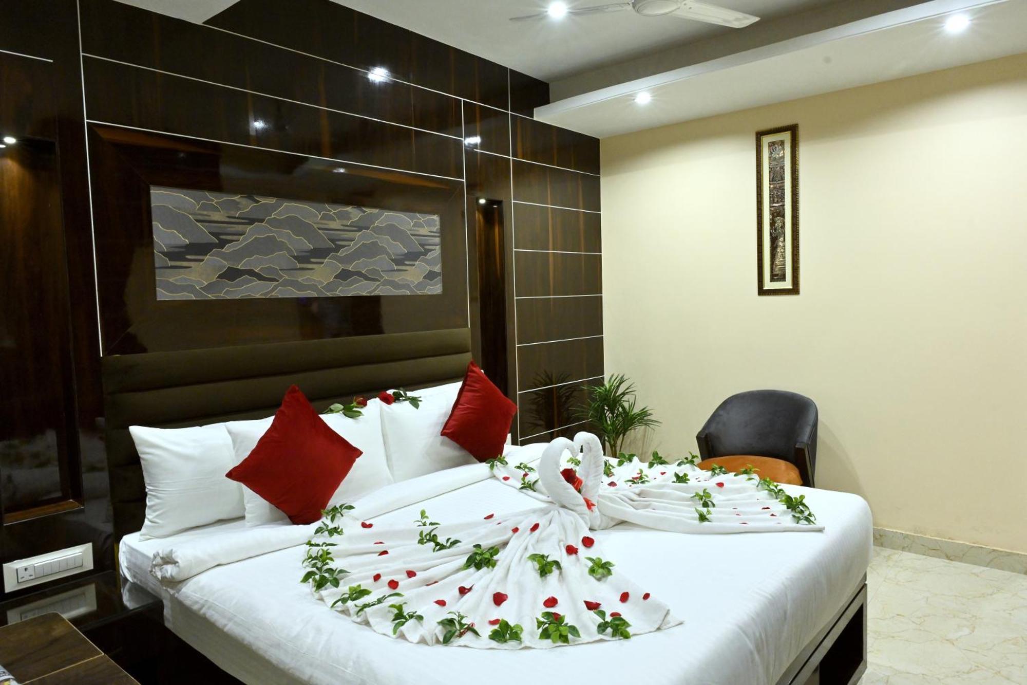 Hotel Trax International Jamshedpur Bagian luar foto