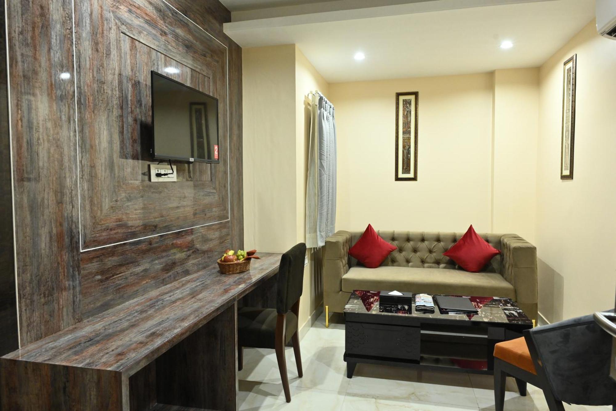 Hotel Trax International Jamshedpur Bagian luar foto