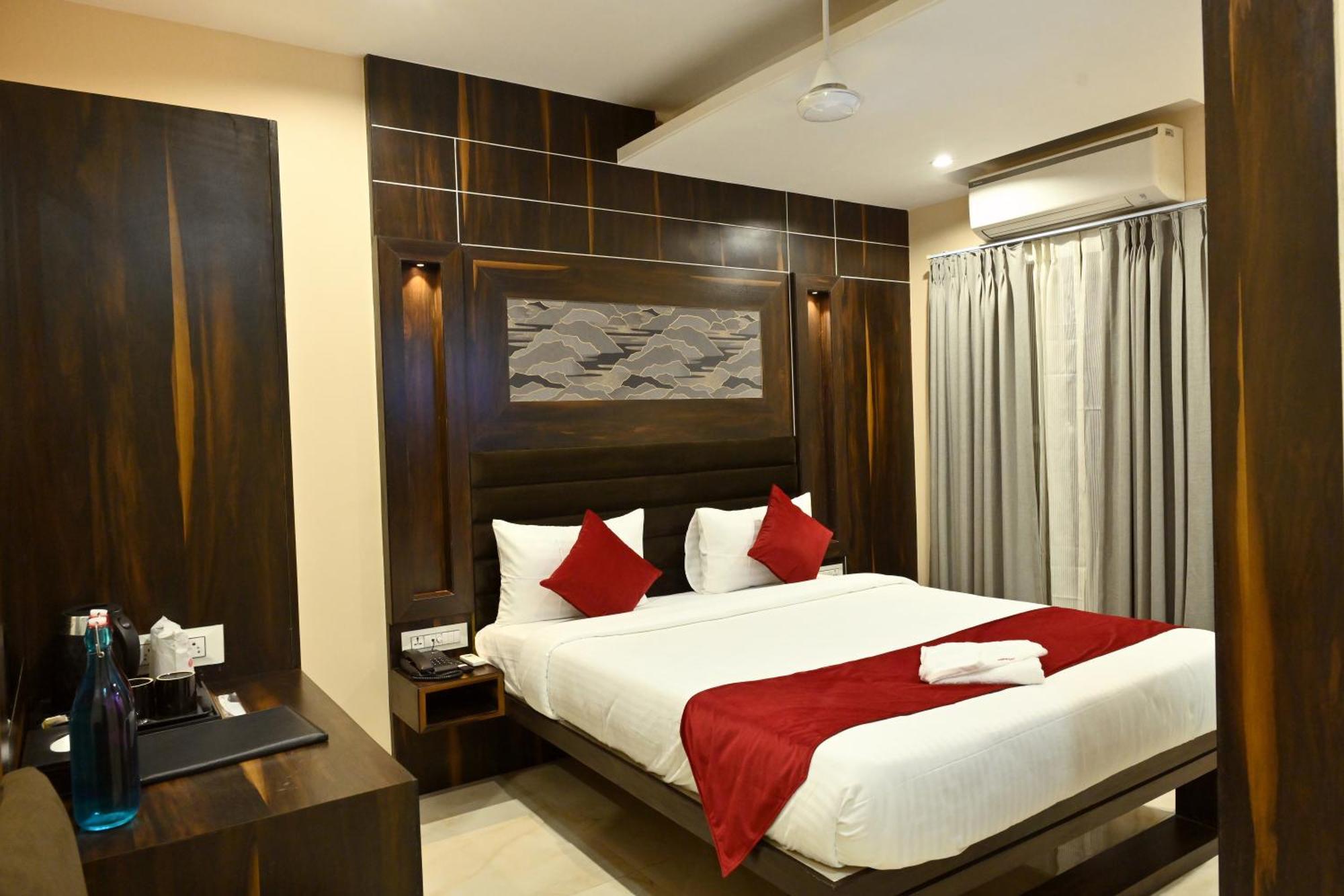 Hotel Trax International Jamshedpur Bagian luar foto