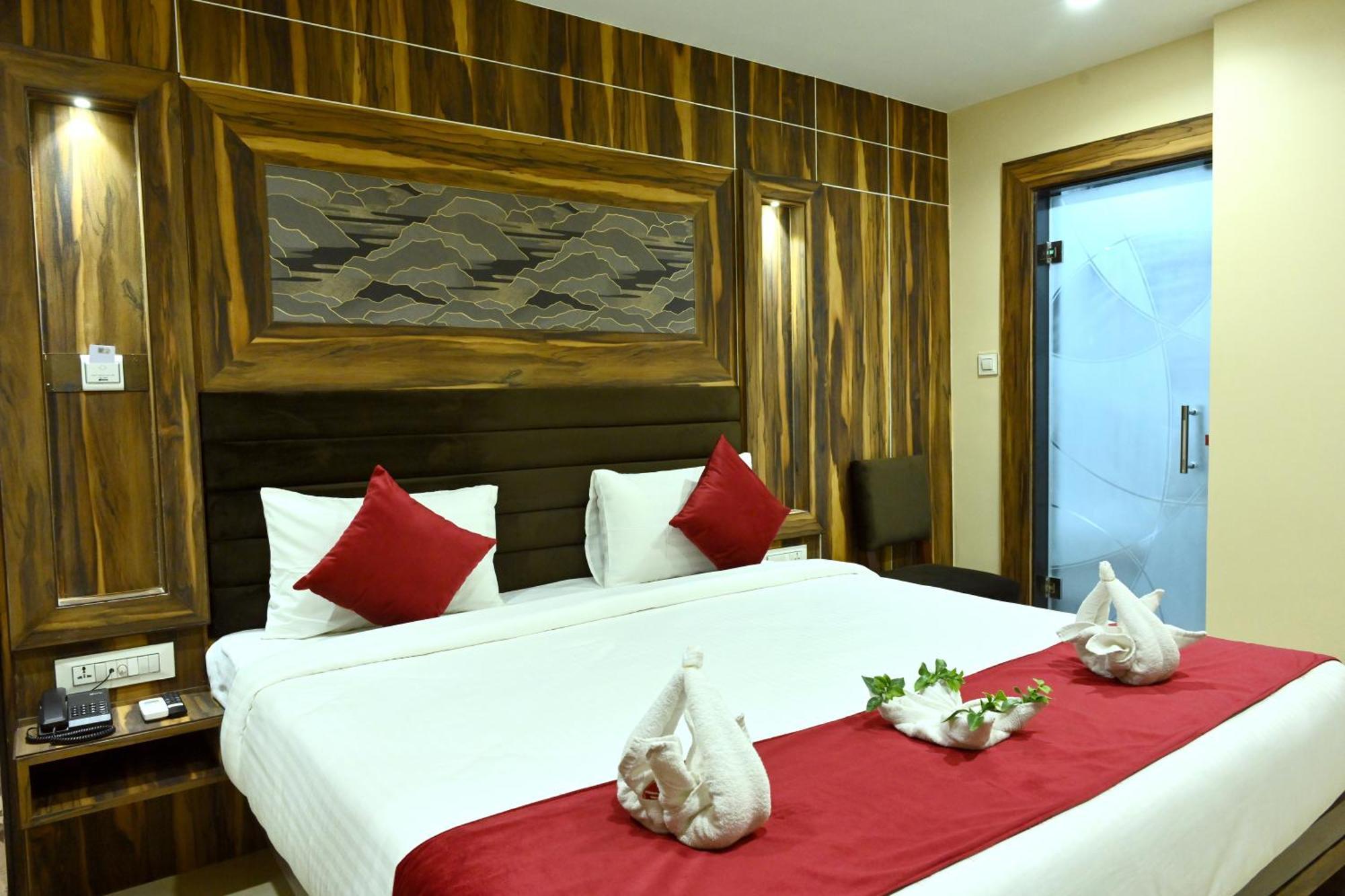Hotel Trax International Jamshedpur Bagian luar foto