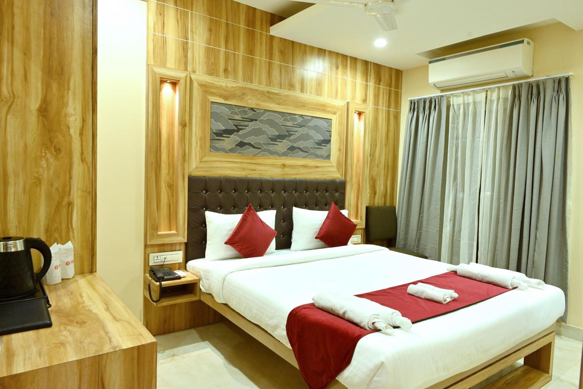 Hotel Trax International Jamshedpur Bagian luar foto